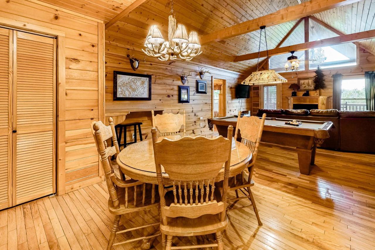 Hills Hideaway Villa เซอเวียร์วีล ภายนอก รูปภาพ
